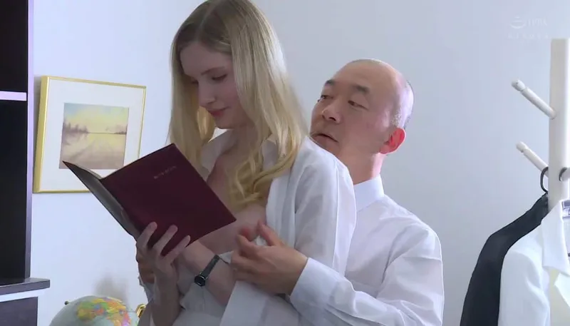 Bà xã chấp nhận làm em gái cho đối tác của ông xã để trả nợ